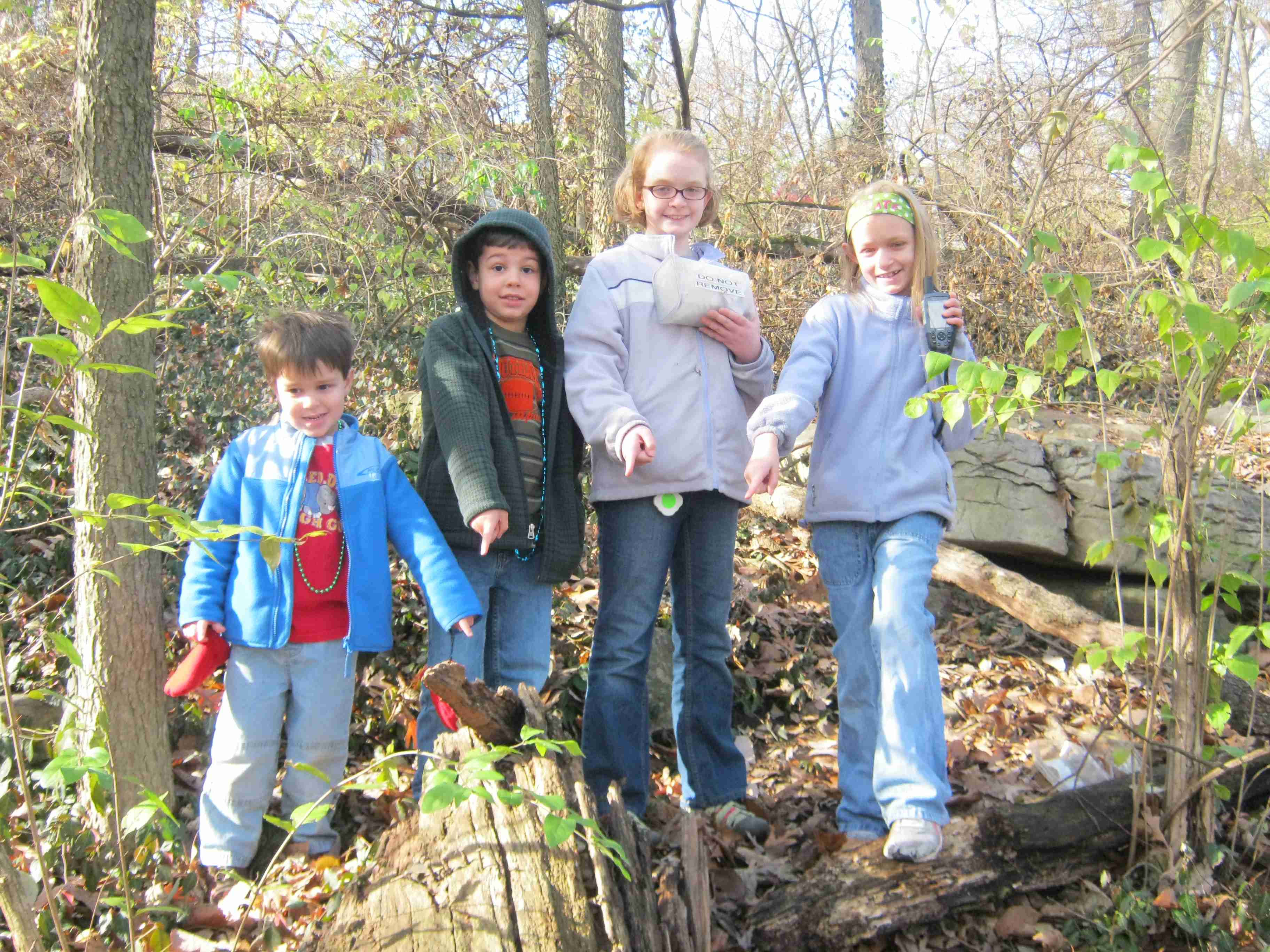2012-12-16 Geocache in Deer Creek.jpg